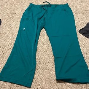 HH WORKS BY HEALING HANDS